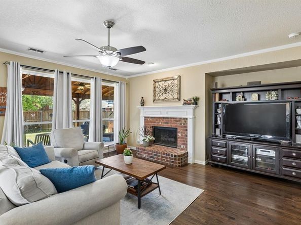 8410  Lexington Court , Rowlett Texas 75089