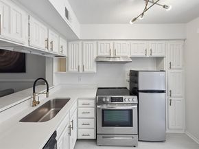 336  Melrose Drive  8A, Richardson Texas 75080