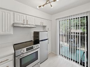 336  Melrose Drive  8A, Richardson Texas 75080
