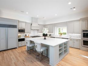 2  Manzano Circle , Dallas Texas 75230