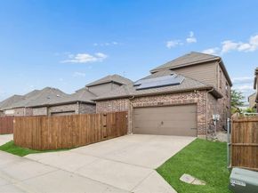 4944  Dominion Boulevard , Irving Texas 75038