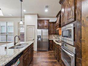 4944  Dominion Boulevard , Irving Texas 75038