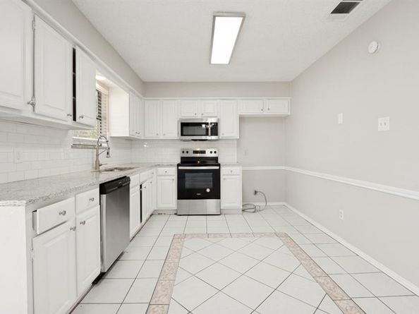 2013  Arles Lane , Carrollton Texas 75007