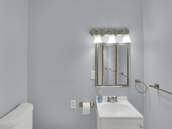638  Arawe Circle E, Irving Texas 75060