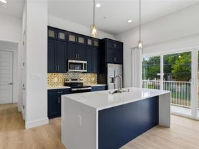 2925  Spruce Valley Lane  405, Dallas Texas 75233