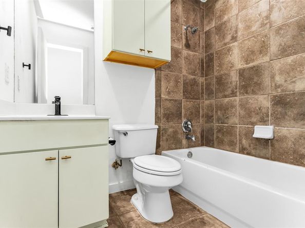 1429  Caddo Street  B, Dallas Texas 75204