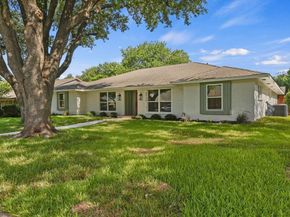 2713  Quail Ridge Drive , Carrollton Texas 75006