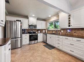 1229  Brookfield Lane , Mansfield Texas 76063