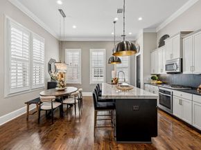 2141  Norlock Lane , Dallas Texas 75201
