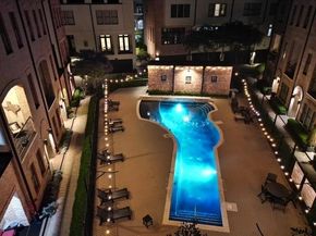 2141  Norlock Lane , Dallas Texas 75201