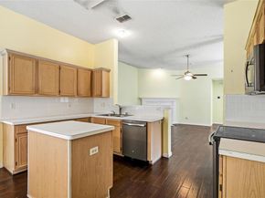 2720  Preston Creek , Mesquite Texas 75181