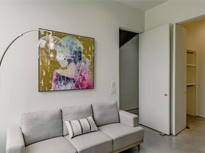1504  Burlew Street  101, Dallas Texas 75204