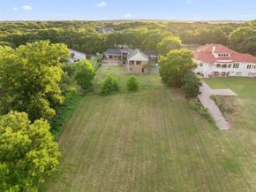 8542  Meadowbrook Drive , Fort Worth Texas 76120