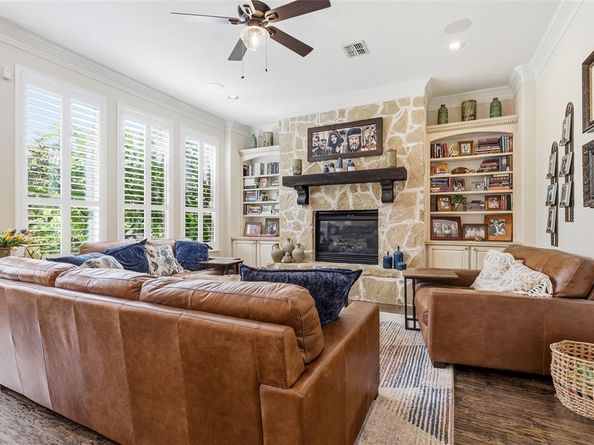 9031  Cedar Ridge , Lantana Texas 76226