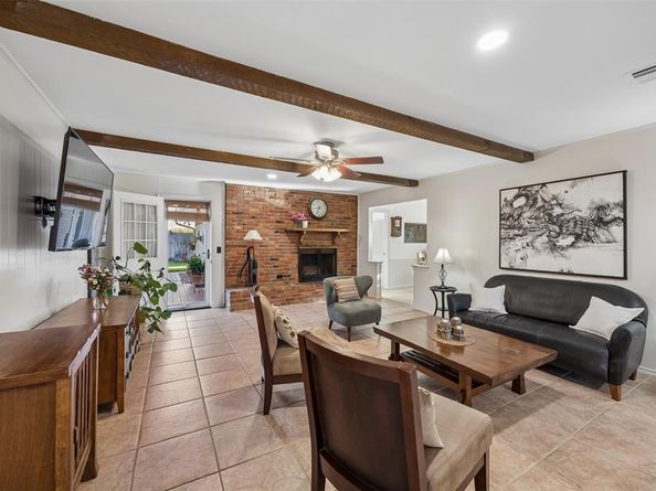 2104  Westlake Drive , Plano Texas 75075