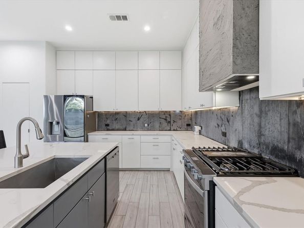2021  Dennison Street , Dallas Texas 75212