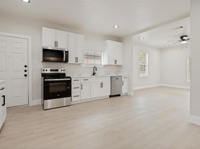 2219  Jordan Street , Dallas Texas 75215
