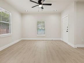 2219  Jordan Street , Dallas Texas 75215