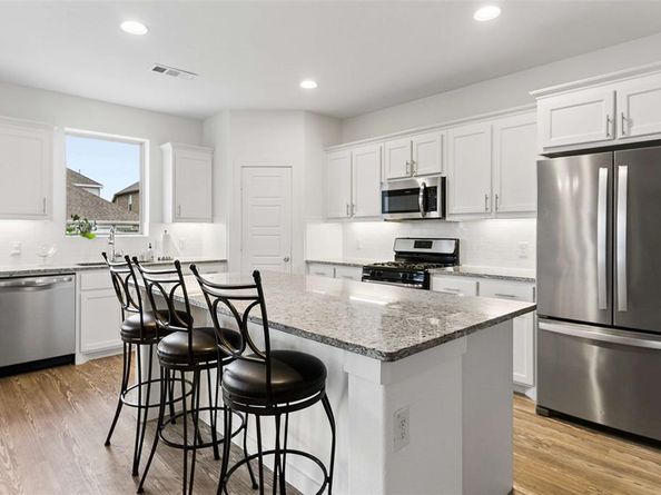 533  Yosemite Park , Celina Texas 75009