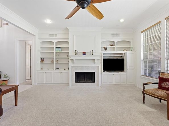 3804  Granada Trail , Denton Texas 76205