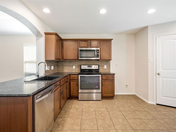 416  Andalusian Trail , Celina Texas 75009