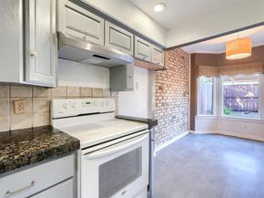 607  Trailwood Court , Garland Texas 75043