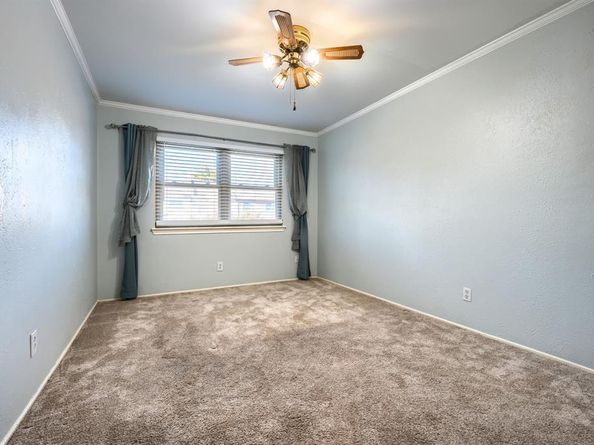 607  Trailwood Court , Garland Texas 75043