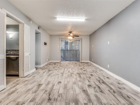 4859  Cedar Springs Road  144, Dallas Texas 75219