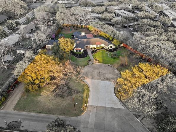 1510  R Avenue , Plano Texas 75074