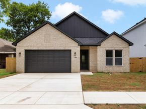 1905  Dillard Street , Fort Worth Texas 76105
