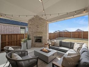 4726  Hawthorn Hills  , Arlington Texas 76005