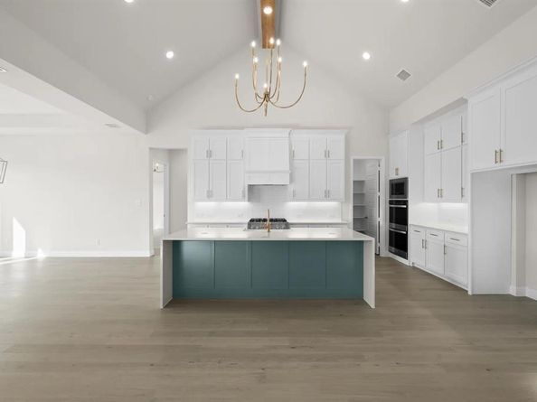 4726  Hawthorn Hills  , Arlington Texas 76005