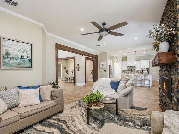 1209  Rollie Michael Lane , Fort Worth Texas 76179