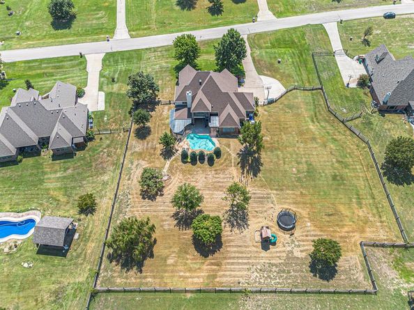 1209  Rollie Michael Lane , Fort Worth Texas 76179