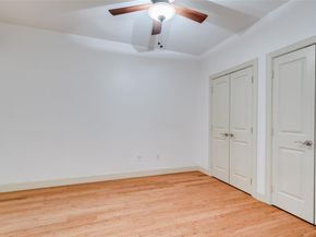 3818  Holland Avenue  305, Dallas Texas 75219