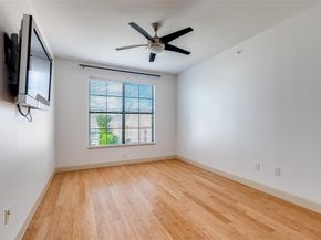 3818  Holland Avenue  305, Dallas Texas 75219