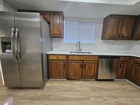 2709  Heather Glen Court , Carrollton Texas 75006