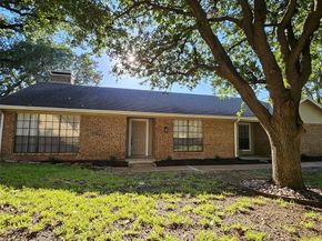2709  Heather Glen Court , Carrollton Texas 75006