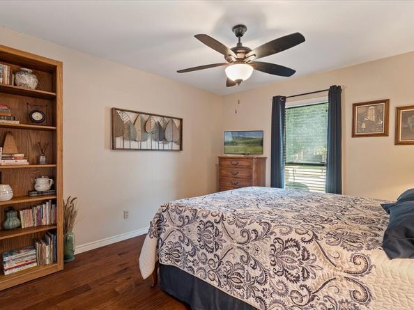 1205  O Shannon Lane , Garland Texas 75044