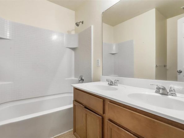 2621  Mill Springs Pass , Fort Worth Texas 76123