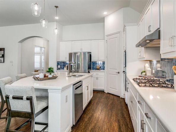 8120  Isle Of Skye  , The Colony Texas 75056