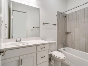 8120  Isle Of Skye  , The Colony Texas 75056