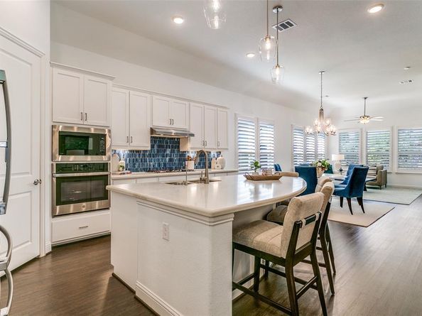 8120  Isle Of Skye  , The Colony Texas 75056