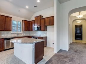 809  Orleans Square , Aubrey Texas 76227