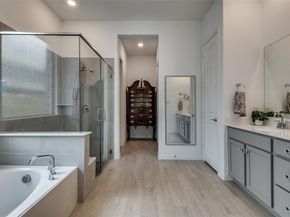 1939  Spotted Fawn Drive , Arlington Texas 76005
