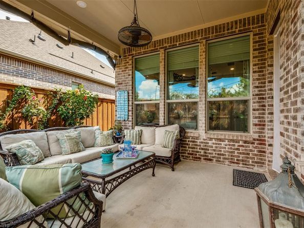 1939  Spotted Fawn Drive , Arlington Texas 76005