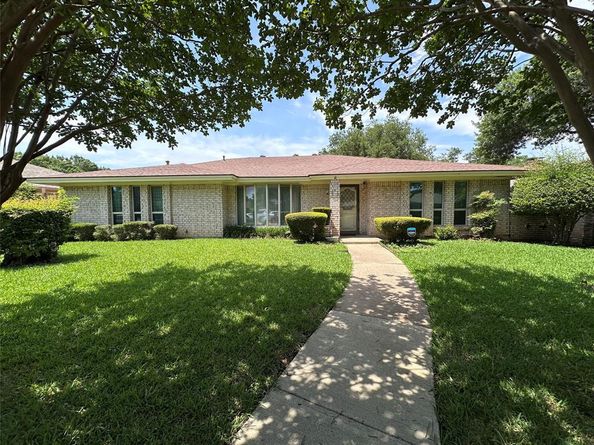 2417  Plateau Drive , Plano Texas 75075