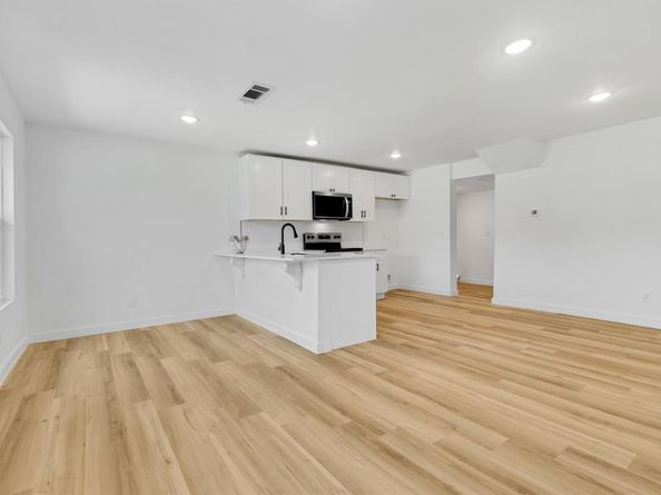 4367  Alamo Avenue , Fort Worth Texas 76107