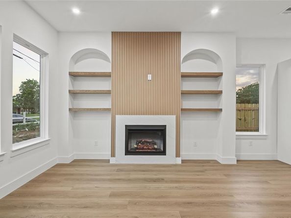 4831  Brashear Street , Dallas Texas 75210