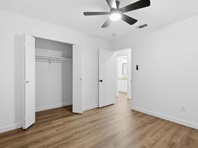 1910  Longmeadow Drive , Arlington Texas 76015